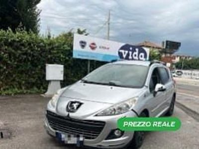 Grigio medio / pastello Usata 2011 Peugeot 207 Active Station wagon | 3700 € (Buon prezzo)