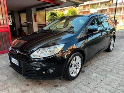 Usata Ford Focus 95 CV (69 kW) 2013 Nero Station wagon