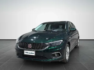 Usata Fiat Tipo Business 95 CV (69 kW) 2020 Verde Berlina