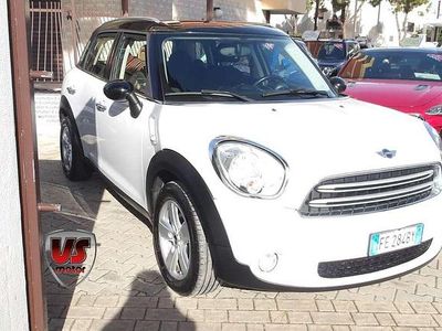Usata Mini Park Lane Countryman 111 CV (81 kW) 2016 Bianco SUV