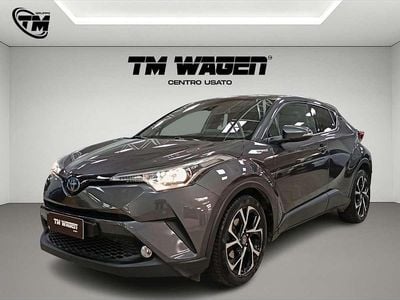 Begagnad Toyota C-HR Trend 98 HK (72 kW) 2018 Grå SUV