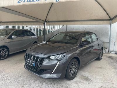 Usata Peugeot 208 Active 102 CV (75 kW) 2022 Grigio Utilitaria