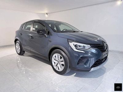 Usata Renault Captur Equilibre 102 CV (75 kW) 2023 Blu SUV