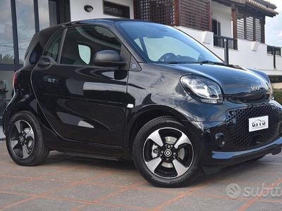 Nero Usata 2023 Smart ForTwo Electric Drive Coupé | 16.500 €