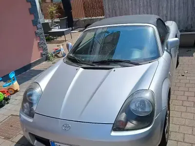 Usata Toyota MR2 140 CV (102 kW) 2001 Grigio Cabrio