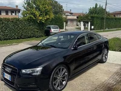Begagnad Audi A5 177 HK (130 kW) 2012 Svart Sportkupé