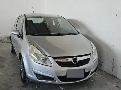 Usata Opel Corsa 60 CV (44 kW) 2007 Grigio Utilitaria