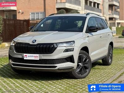 Usata Skoda Karoq SportLine 150 CV (110 kW) 2023 Grigio SUV