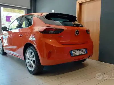 Usata Opel Corsa Elegance 102 CV (75 kW) 2021 Arancione Utilitaria