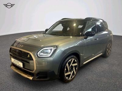Usata Mini Countryman Favoured 225 kW (306 CV) 2025 Verde SUV