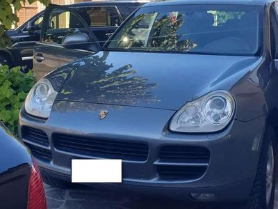 Usata Porsche Cayenne 250 CV (183 kW) 2004 Grigio SUV