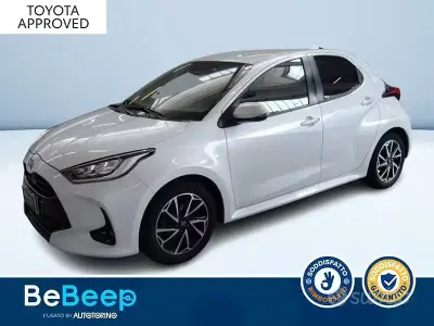 Usata Toyota Yaris Trend 72 CV (52 kW) 2021 Bianco pastello Utilitaria