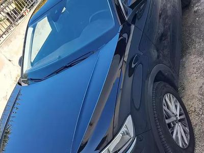Usata VW T-Roc Style 116 CV (85 kW) 2019 SUV