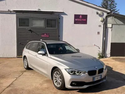 Begagnad BMW 318 Luxury Line 150 HK (110 kW) 2017 Grå Kombi