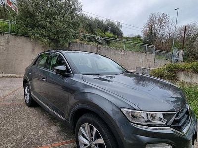 Usata VW T-Roc Advance 116 CV (85 kW) 2019 Grigio SUV