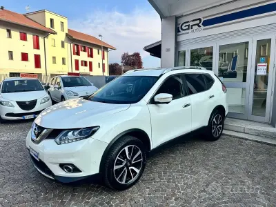 Usata Nissan X-Trail Tekna 131 CV (96 kW) 2015 Bianco SUV