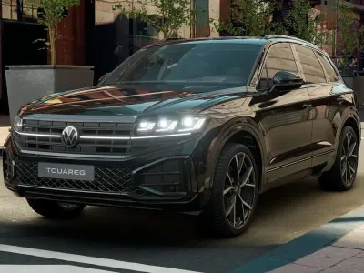 Nuova VW Touareg Edition 231 CV (169 kW) 2026 Grenadill black metallizzato SUV