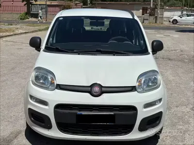 Usata Fiat Panda Easy 69 CV (50 kW) 2014 Bianco Utilitaria