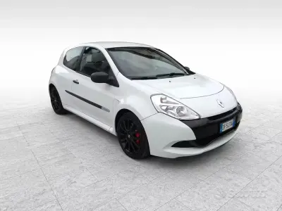 Usata Renault Clio R.S. R.S. 200 CV (147 kW) 2010 Bianco Utilitaria