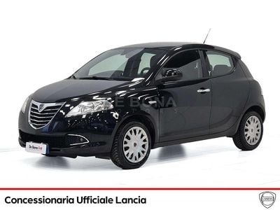 Usata Lancia Ypsilon Gold 95 CV (69 kW) 2015 Nero Utilitaria