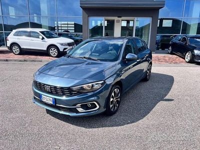 Usata Fiat Tipo Cross 101 CV (74 kW) 2023 Azzurro Berlina