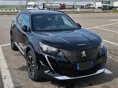 Usata Peugeot 2008 Allure 130 CV (95 kW) 2023 Nero SUV