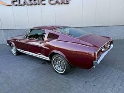 Usata Ford Mustang 203 CV (149 kW) 1967 Rosso Coupé