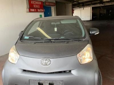 Toyota iQ