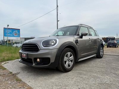 Usata Mini Cooper D Countryman Hype 150 CV (110 kW) 2019 Grigio SUV
