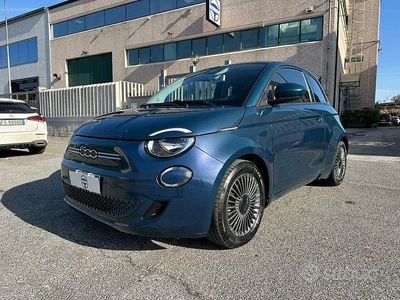 Usata Fiat 500e Icon 86 kW (118 CV) 2021 Blu Utilitaria