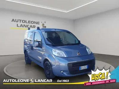 Begagnad Fiat Qubo Trekking 75 HK (55 kW) 2013 Blå Minibuss