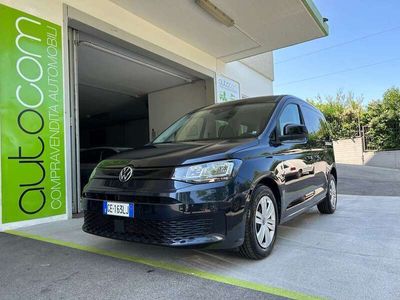 usata VW Caddy 2.0 TDI DSG SPACE AUTOVETTURA 5P UNIPROPRIETARIO