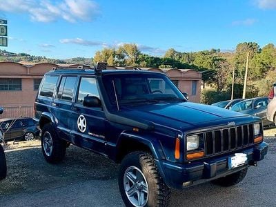 Second-hand Jeep Cherokee 116 CP (85 kW) 2000 SUV
