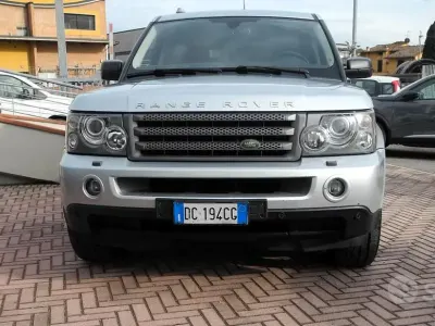 Käytetty Land Rover Range Rover Sport HSE 190 HP (139 kW) 2006 Harmaa Katumaasturi