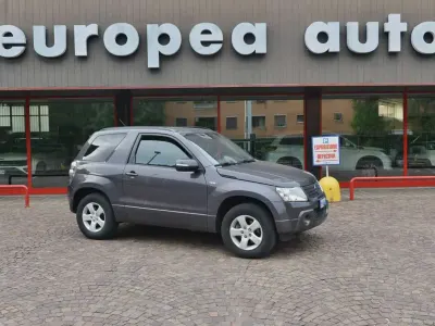 Usata Suzuki Grand Vitara 129 CV (94 kW) 2010 Grigio SUV