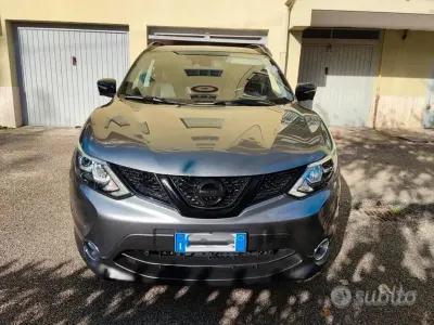 Usata Nissan Qashqai 360º 131 CV (96 kW) 2014 Grigio SUV