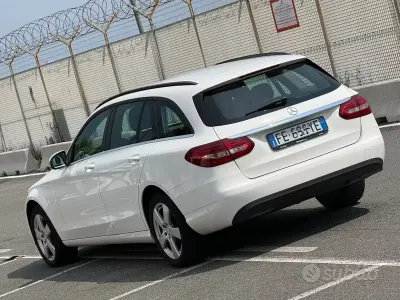 Usata Mercedes C180 116 CV (85 kW) 2016 Bianco Station wagon