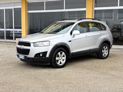 Usata Chevrolet Captiva LT 163 CV (119 kW) 2012 Argento SUV