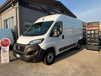 Usata Fiat Ducato 140 CV (102 kW) 2023 Bianco /  Furgone
