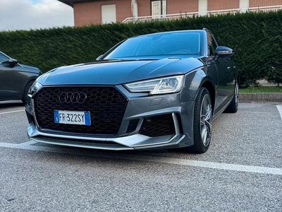 Begagnad Audi A4 150 HK (110 kW) 2018 Grå Kombi