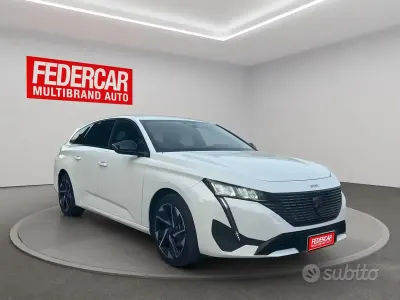 Usata Peugeot 308 Allure 131 CV (96 kW) 2022 Bianco Berlina