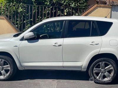 Begagnad Toyota RAV4 150 HK (110 kW) 2012 SUV