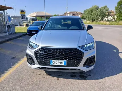 Usata Audi Q5 Sportback S-Line 204 CV (150 kW) 2023 Argento SUV