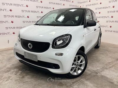 Begagnad Smart ForFour 71 HK (52 kW) 2019 Vit Halvkombi