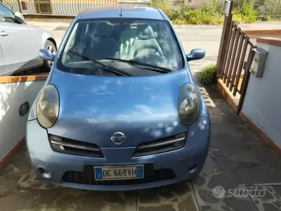 Usata Nissan Micra 86 CV (63 kW) 2006 Blu Berlina