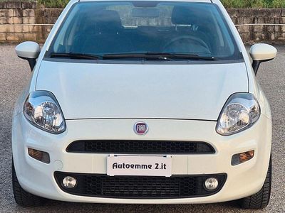 Usata Fiat Punto Street 75 CV (55 kW) 2015 Bianco Utilitaria