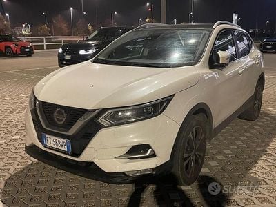 Usata Nissan Qashqai Tekna 115 CV (84 kW) 2019 Bianco SUV