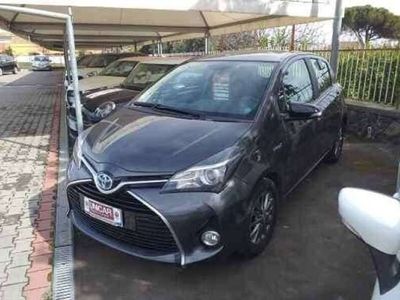 usata Toyota Yaris 1.5h Style 5p my16