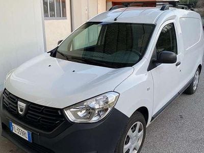 Usata Dacia Dokker Ambiance 102 CV (75 kW) 2017 Monovolume