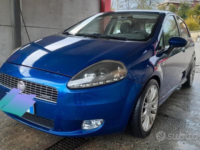 Usata Fiat Grande Punto 75 CV (55 kW) 2007 Utilitaria
